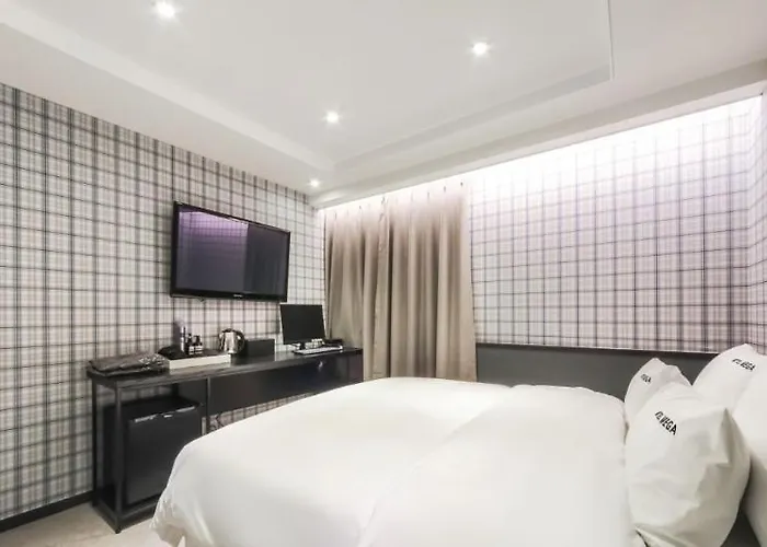 Dongnae Mega Motel